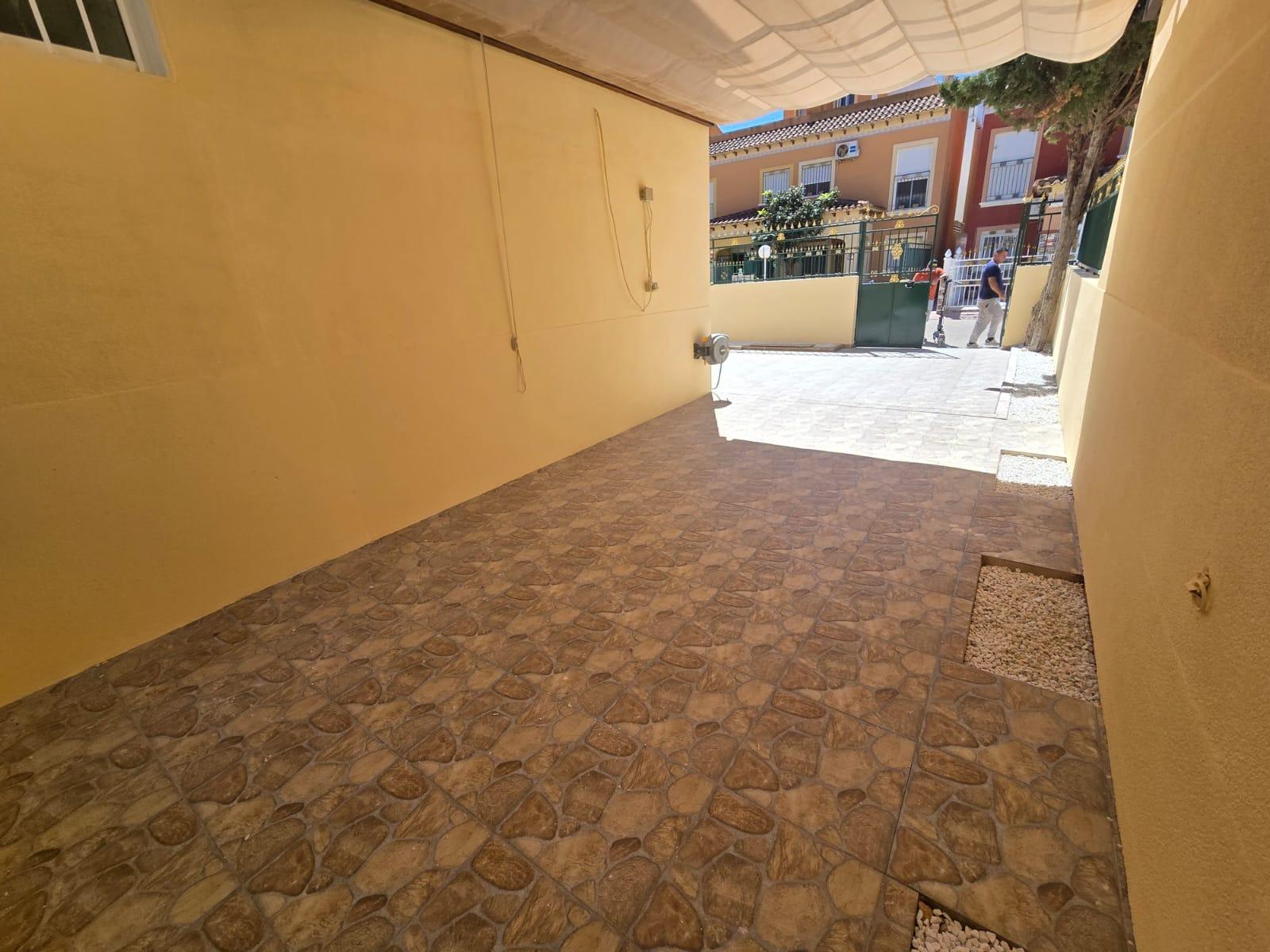 3 Bed, 2 Bath, ApartmentFor Sale, Torrevieja, Alicante