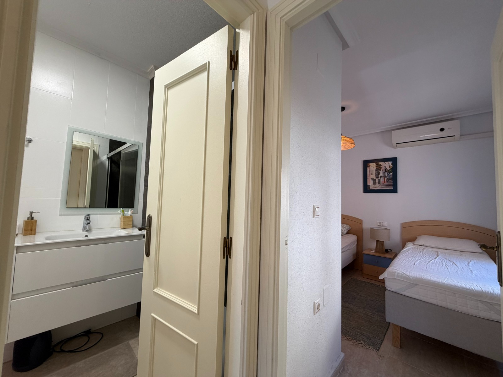 2 Bed, 2 Bath, ApartmentFor Sale, Orihuela Costa, Alicante