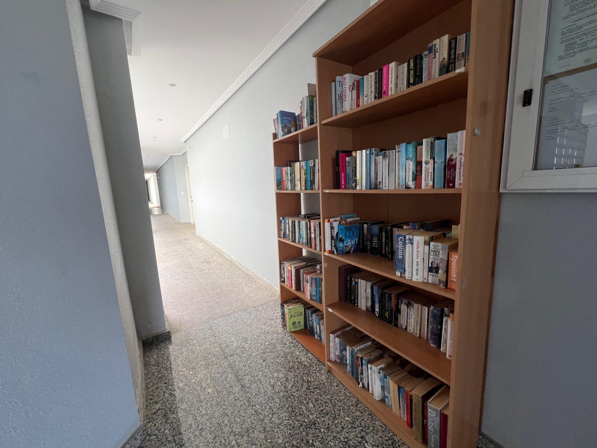 2 Bed, 1 Bath, ApartmentFor Sale, Dolores, Alicante