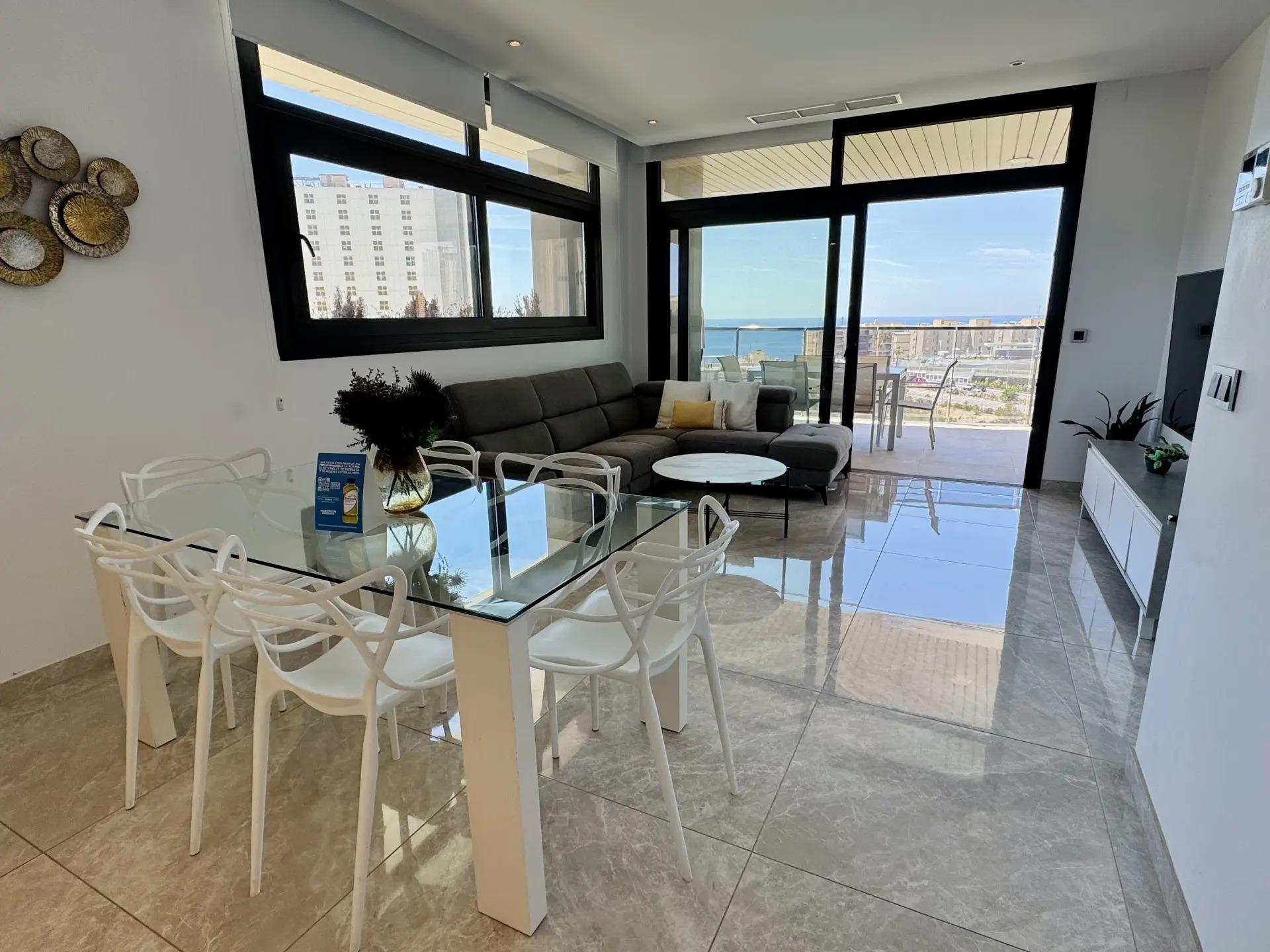 3 Bed, 2 Bath, ApartmentFor Sale, Benidorm, Alicante