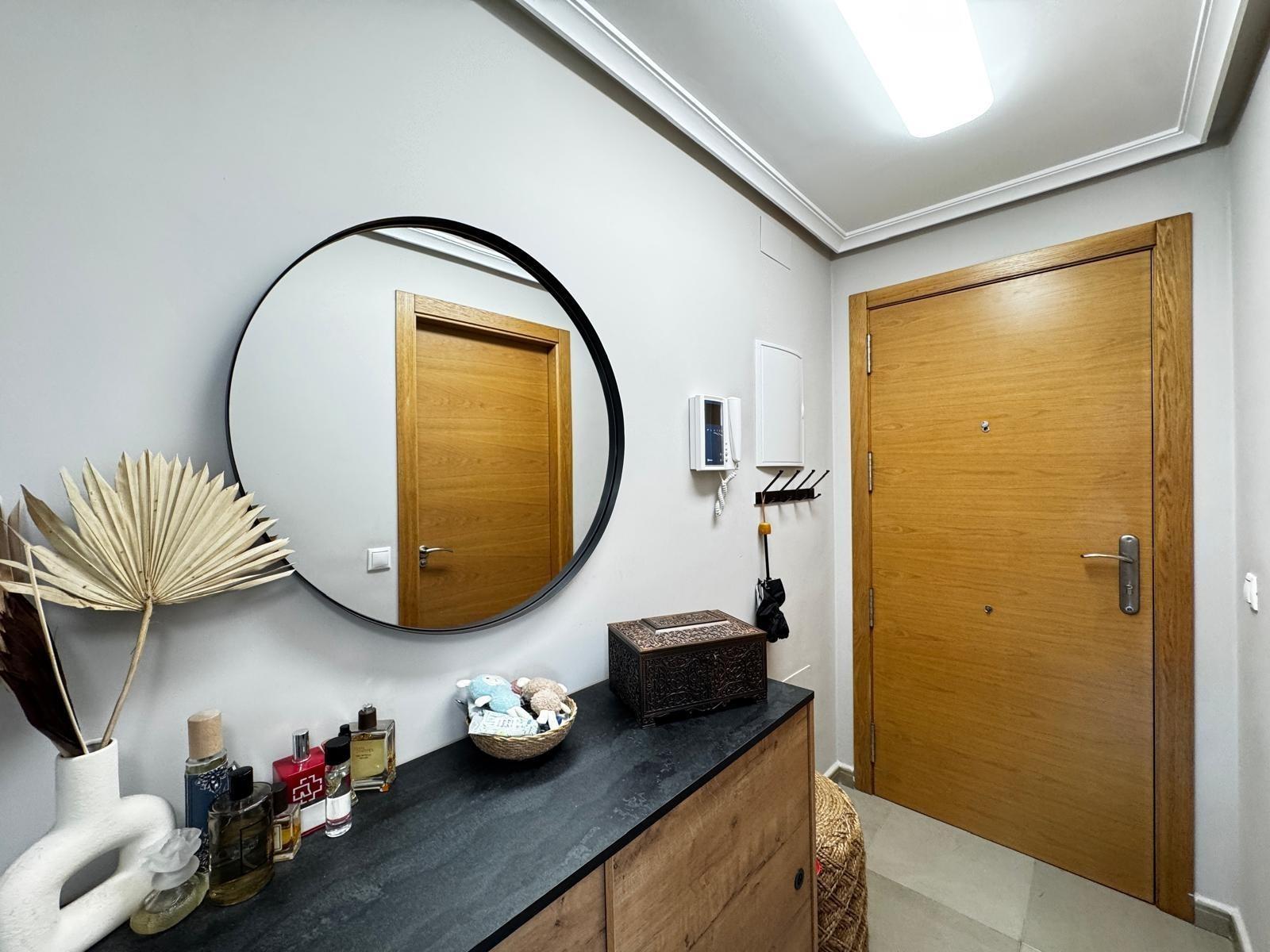 3 Bed, 2 Bath, ApartmentFor Sale, Torrevieja, Alicante