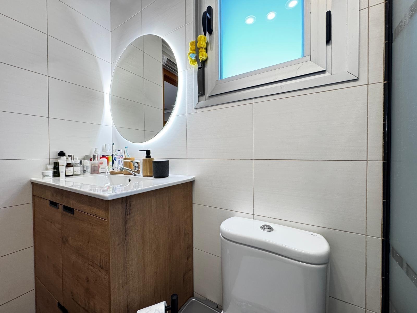 3 Bed, 2 Bath, ApartmentFor Sale, Torrevieja, Alicante