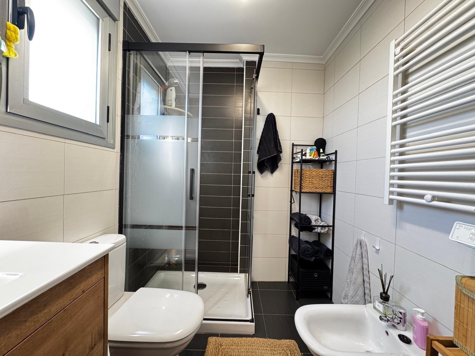 3 Bed, 2 Bath, ApartmentFor Sale, Torrevieja, Alicante