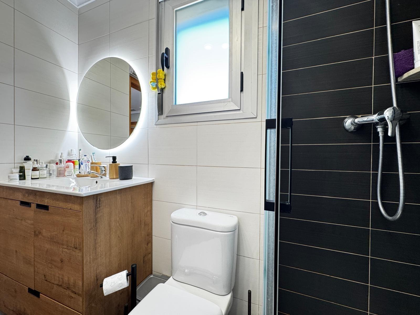 3 Bed, 2 Bath, ApartmentFor Sale, Torrevieja, Alicante