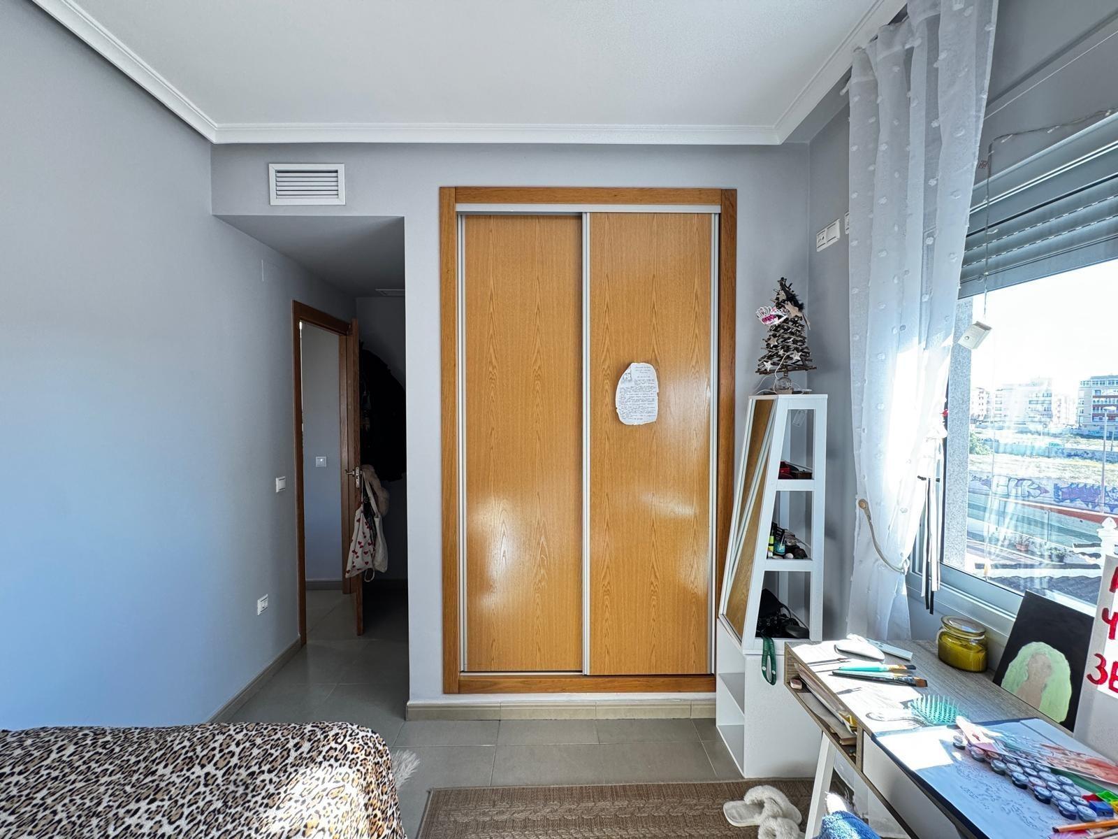 3 Bed, 2 Bath, ApartmentFor Sale, Torrevieja, Alicante