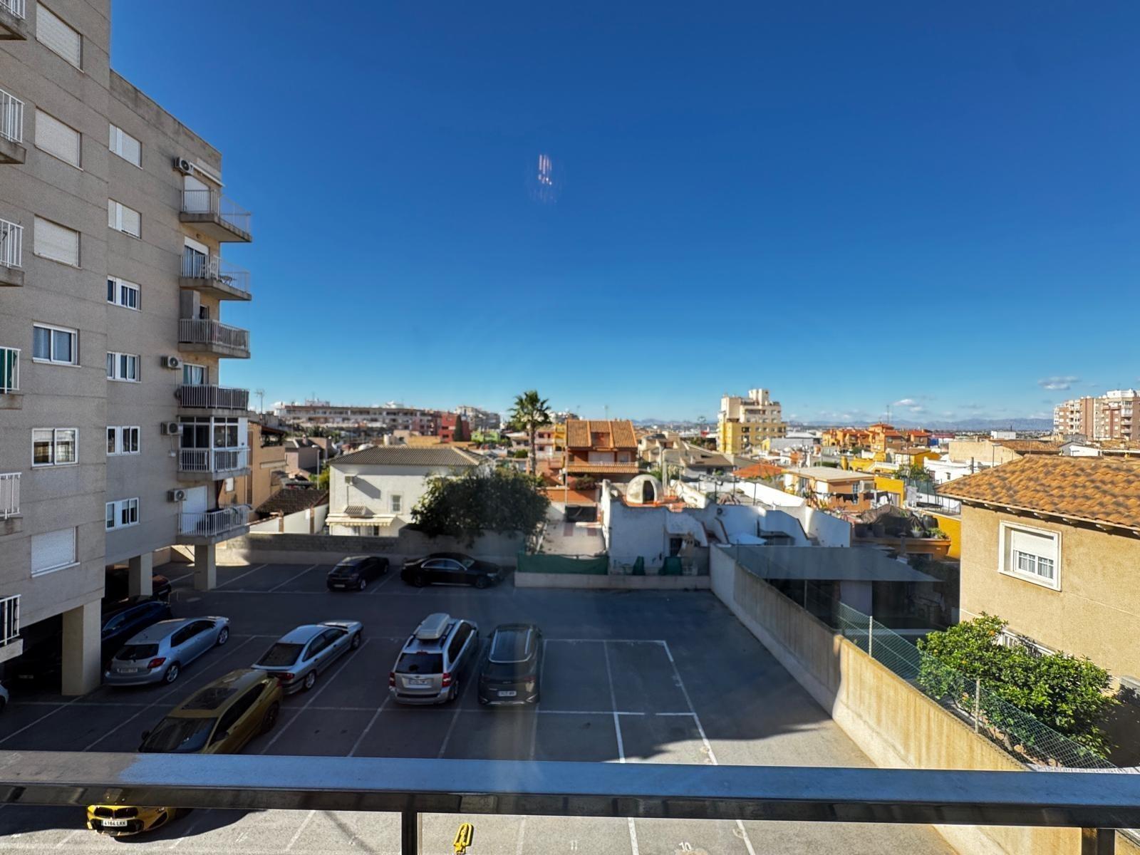 3 Bed, 2 Bath, ApartmentFor Sale, Torrevieja, Alicante