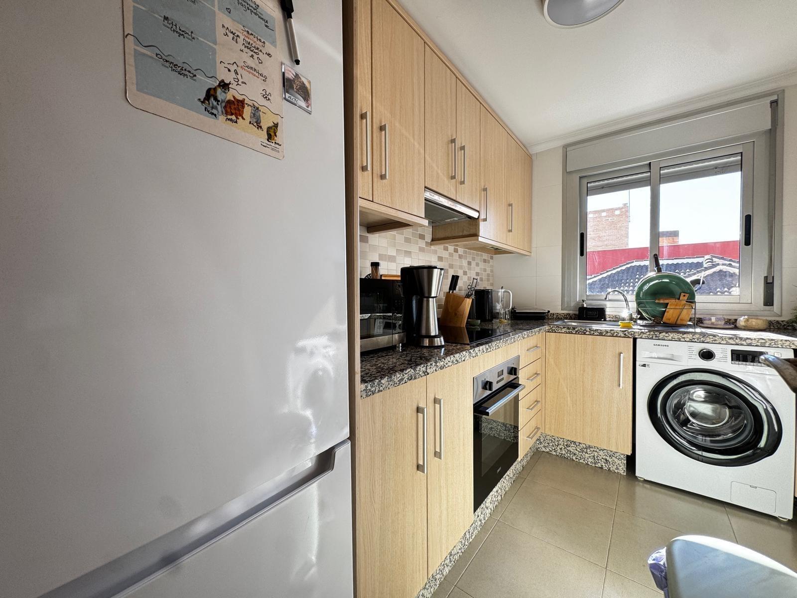 3 Bed, 2 Bath, ApartmentFor Sale, Torrevieja, Alicante