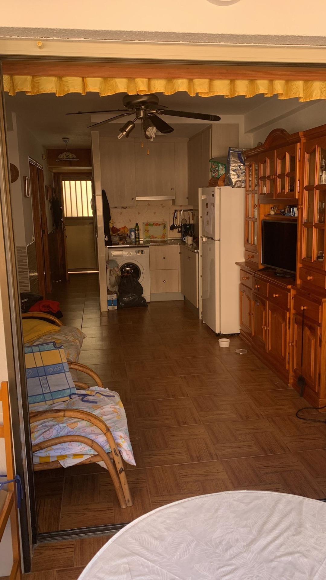 3 Bed, 1 Bath, ApartmentFor Sale, Torrevieja, Alicante
