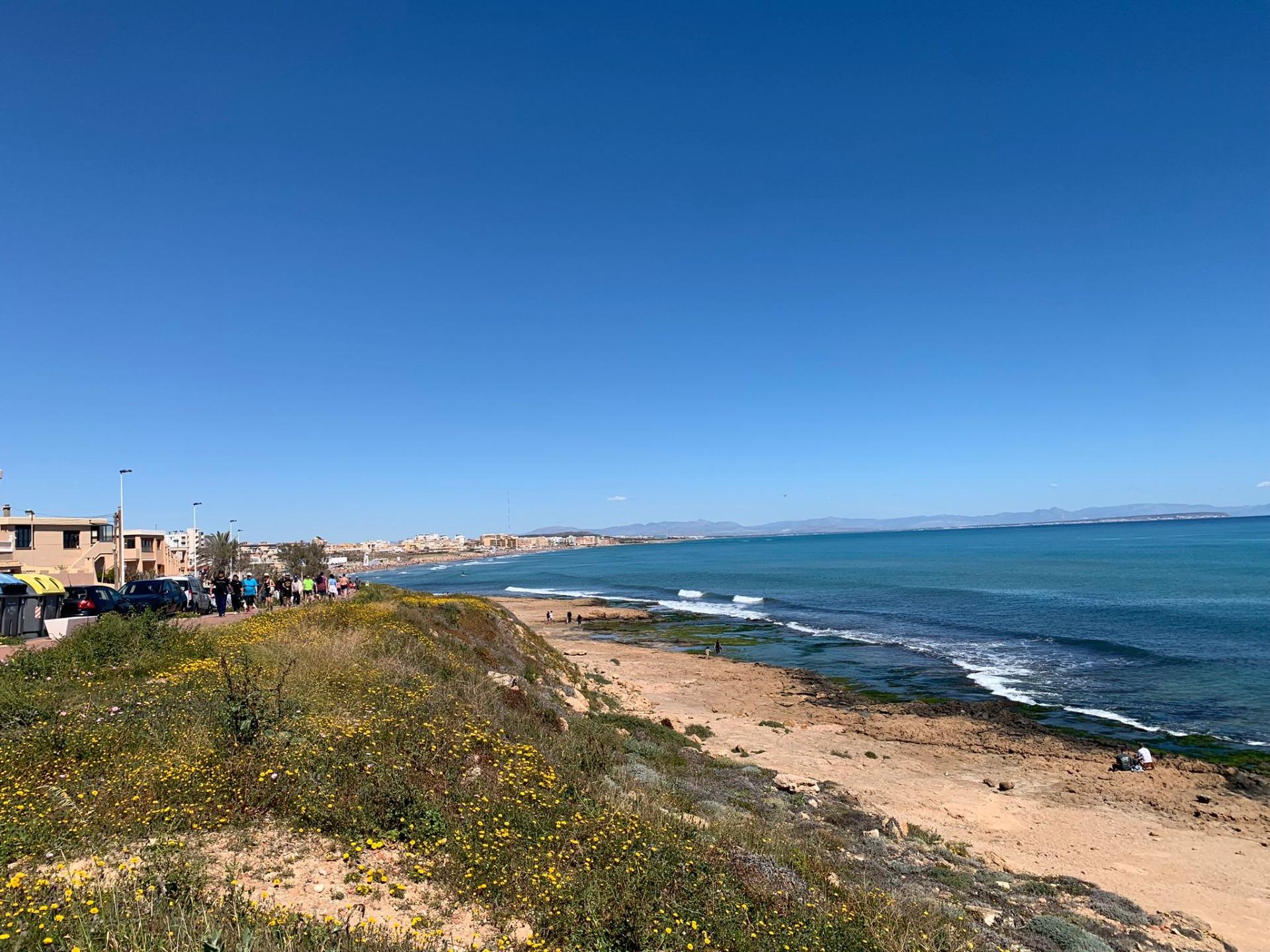 3 Bed, 1 Bath, ApartmentFor Sale, Torrevieja, Alicante