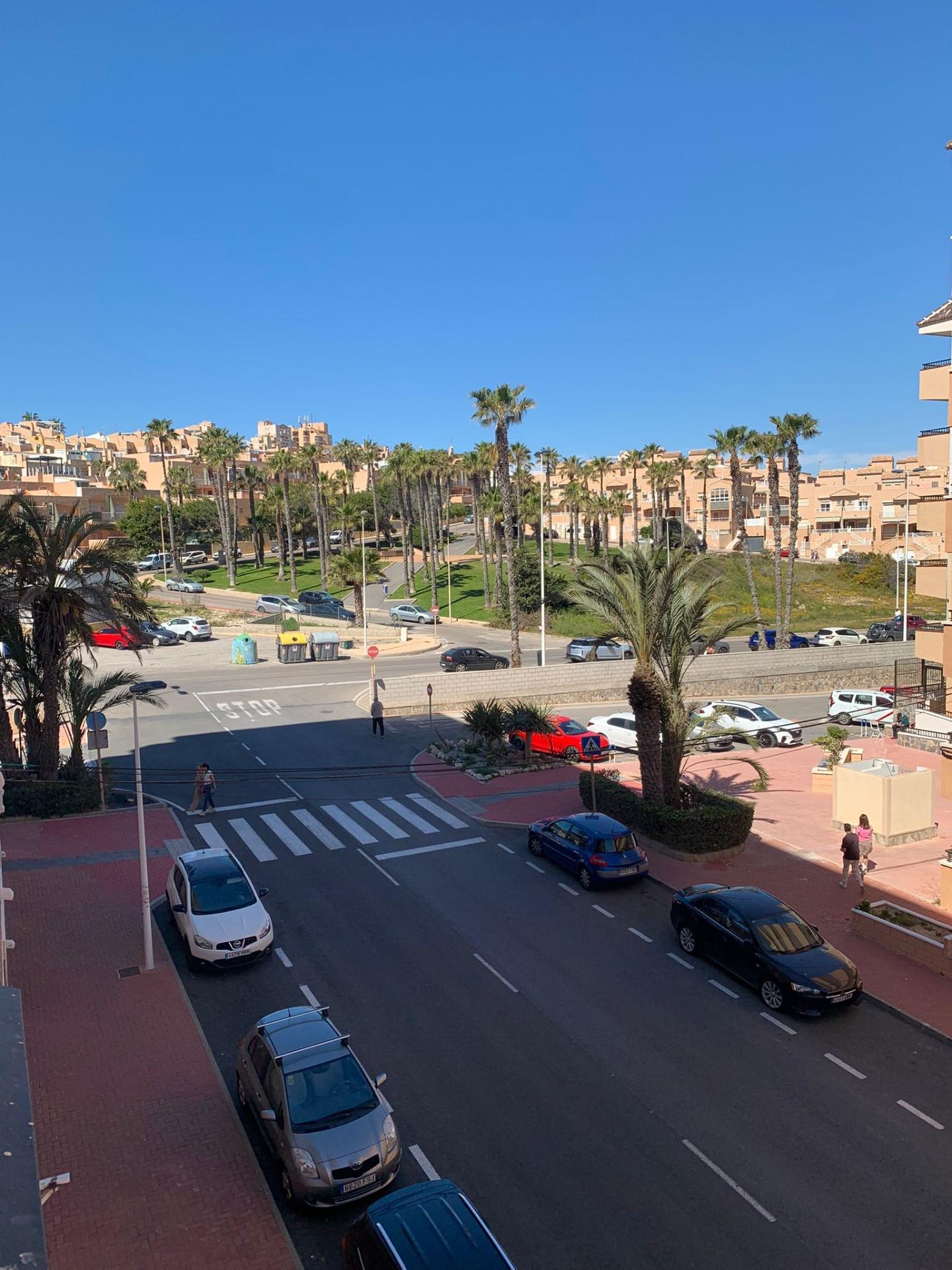 3 Bed, 1 Bath, ApartmentFor Sale, Torrevieja, Alicante