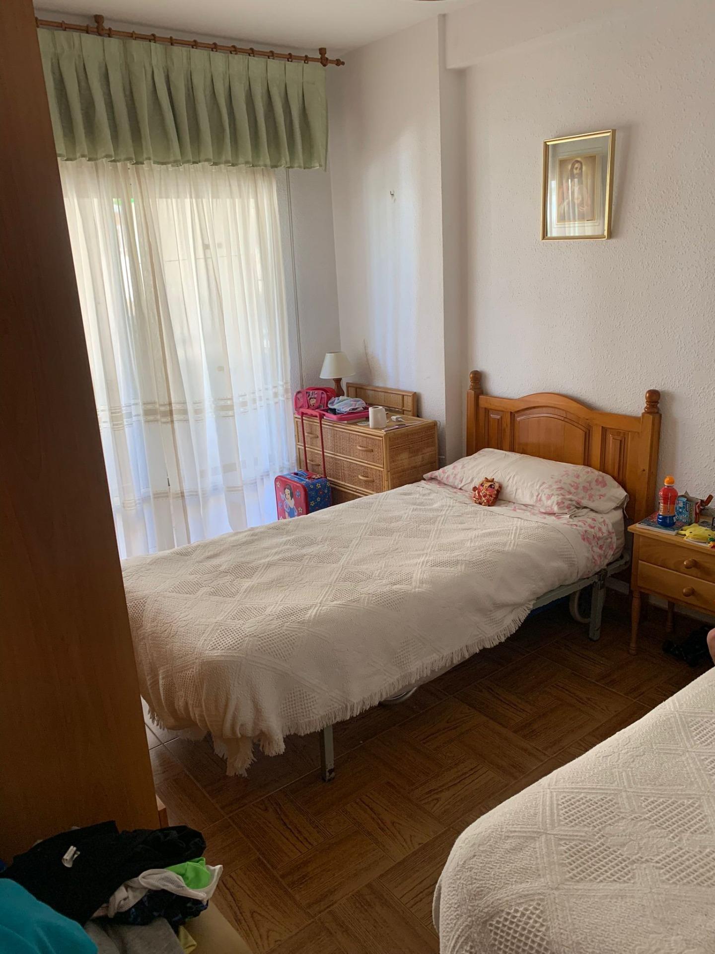 3 Bed, 1 Bath, ApartmentFor Sale, Torrevieja, Alicante