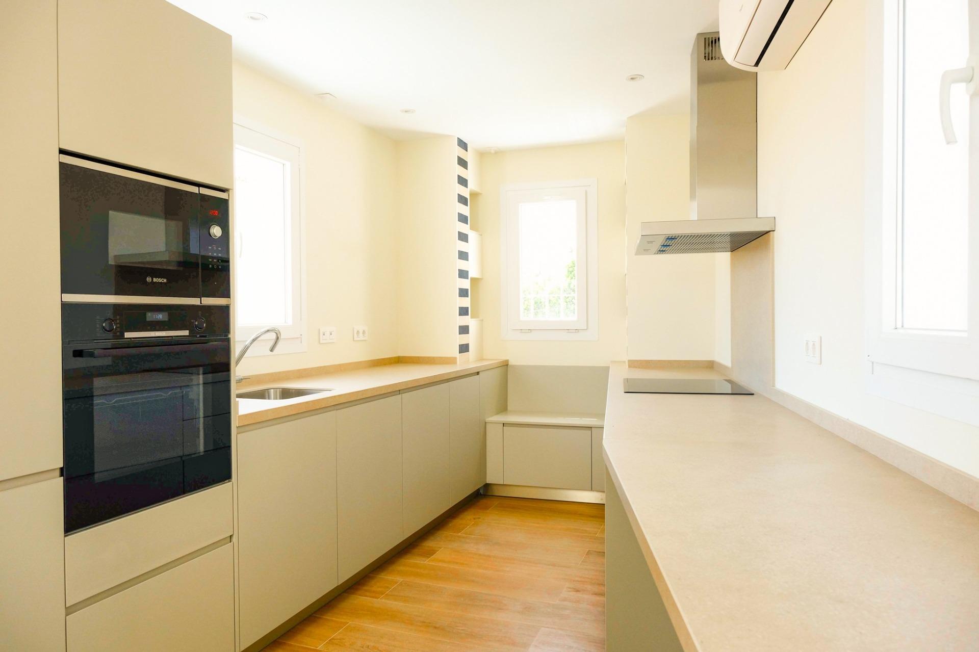 2 Bed, 1 Bath, HouseFor Sale, Malaga, Malaga