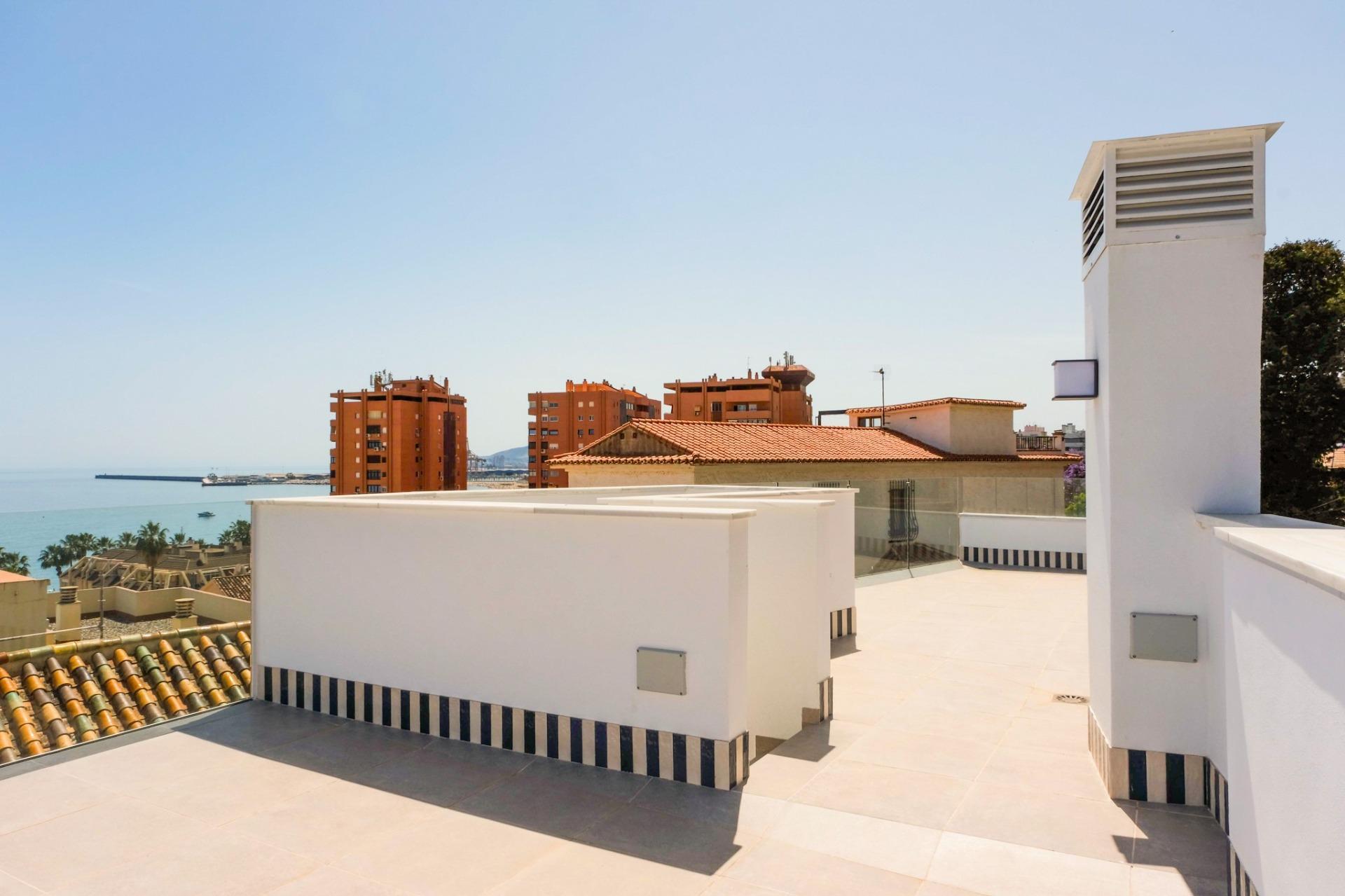 2 Bed, 1 Bath, HouseFor Sale, Malaga, Malaga