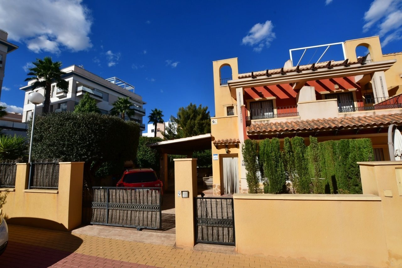 3 Bed, 2 Bath, ApartmentFor Sale, Los Dolses, Alicante