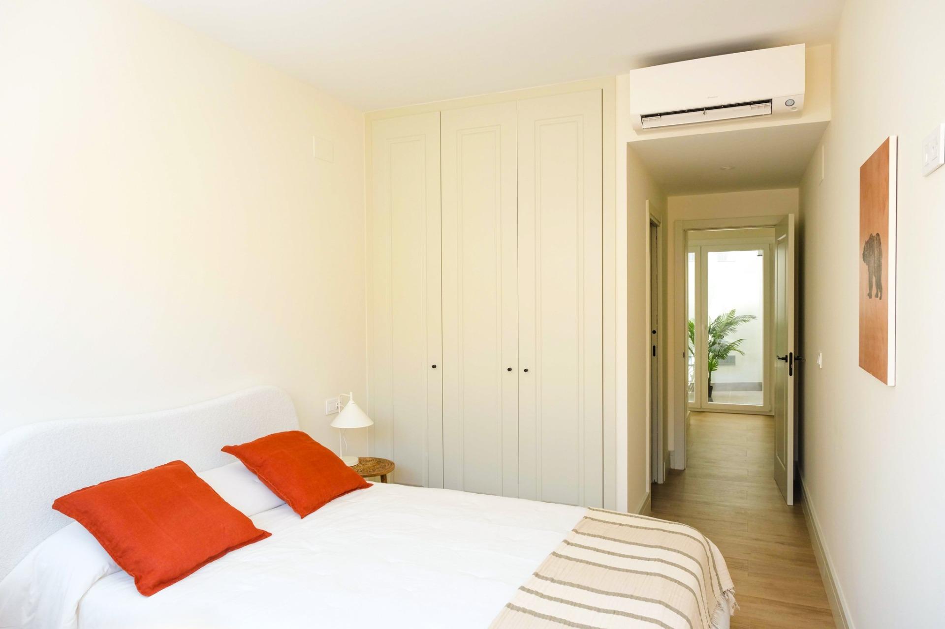 2 Bed, 3 Bath, ApartmentFor Sale, Malaga, Malaga
