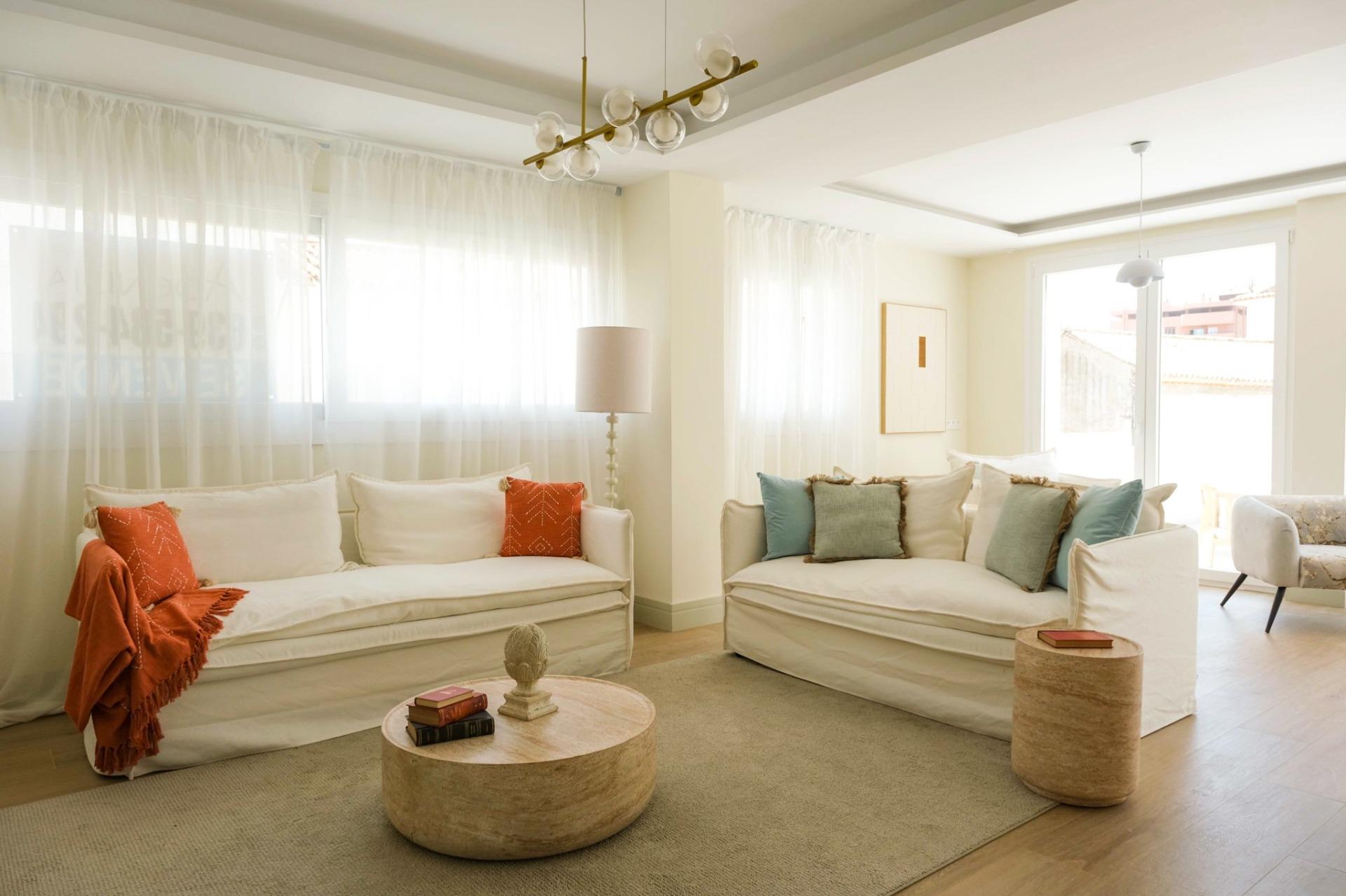 2 Bed, 3 Bath, ApartmentFor Sale, Malaga, Malaga