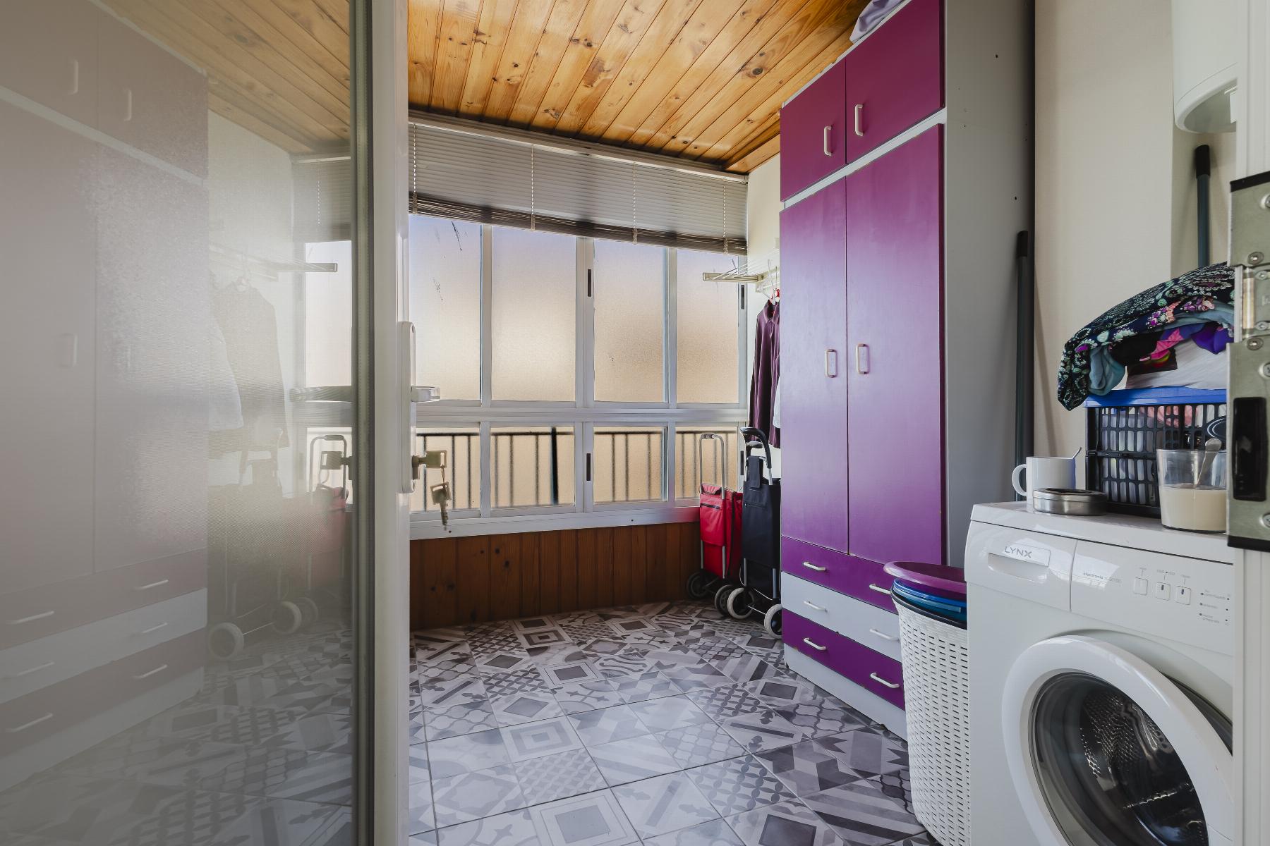 3 Bed, 2 Bath, ApartmentFor Sale, Torrevieja, Alicante