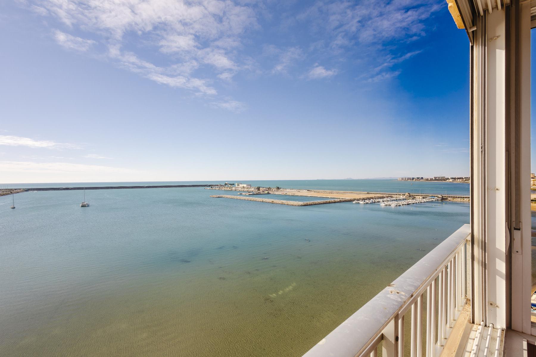 3 Bed, 2 Bath, ApartmentFor Sale, Torrevieja, Alicante