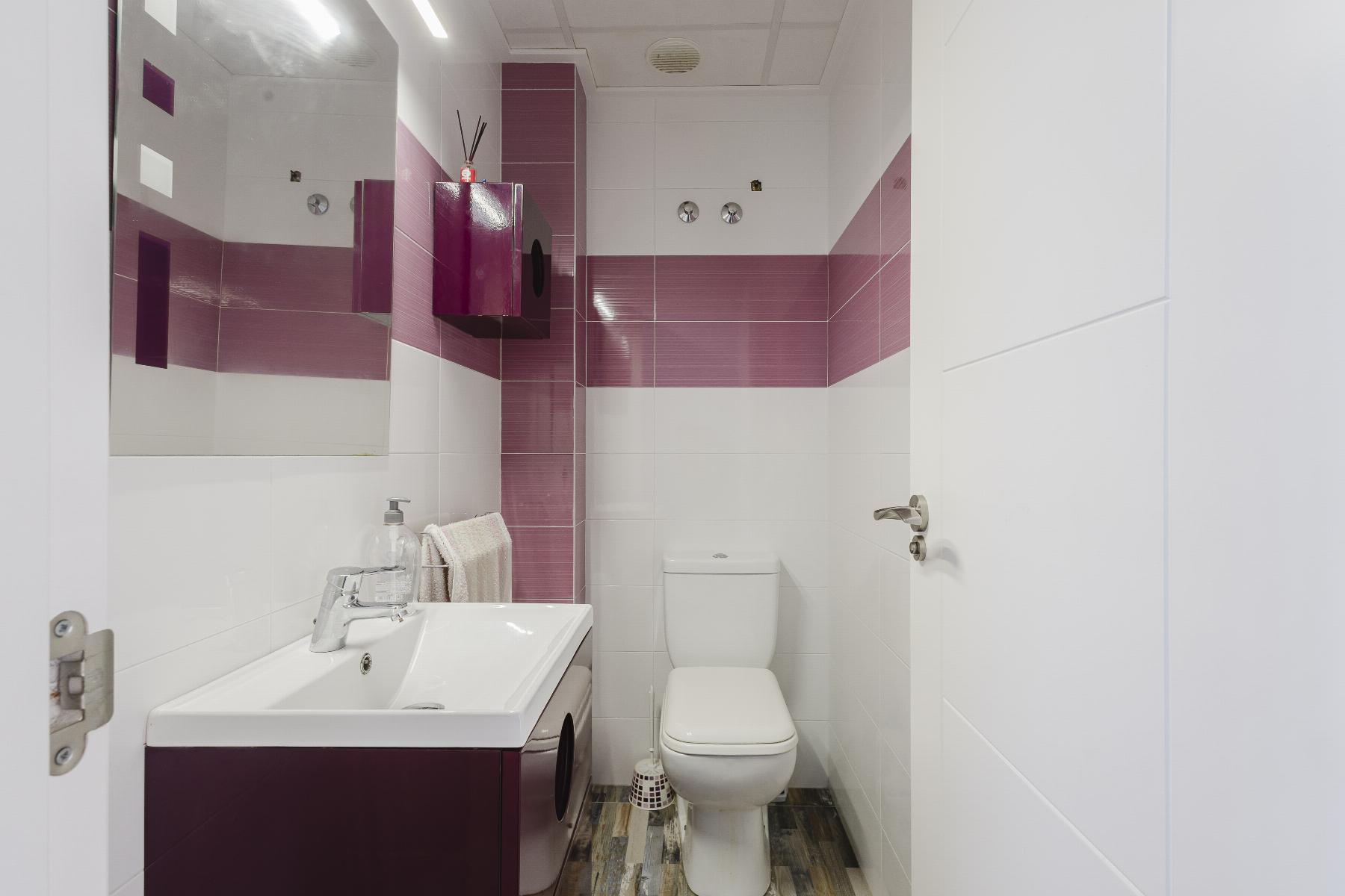 3 Bed, 2 Bath, ApartmentFor Sale, Torrevieja, Alicante