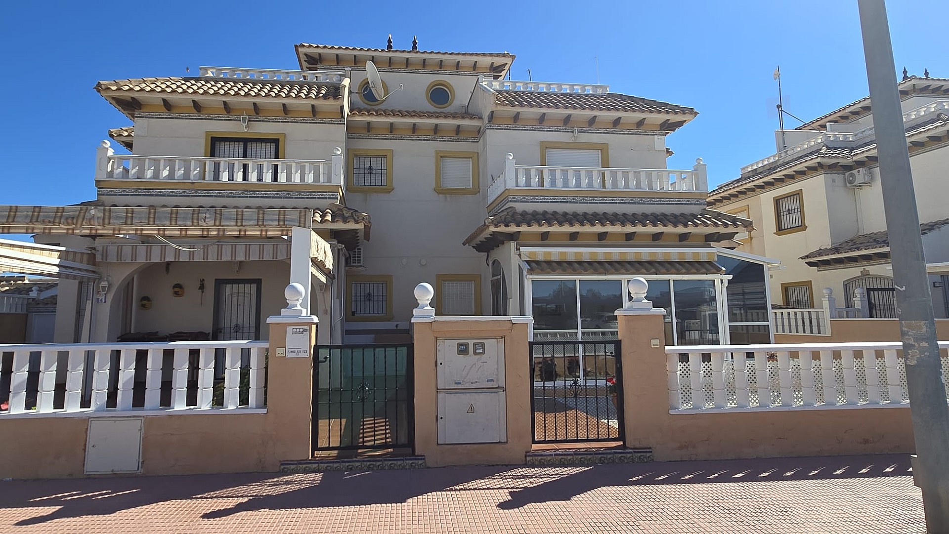 2 Bed, 2 Bath, HouseFor Sale, Orihuela Costa, Alicante