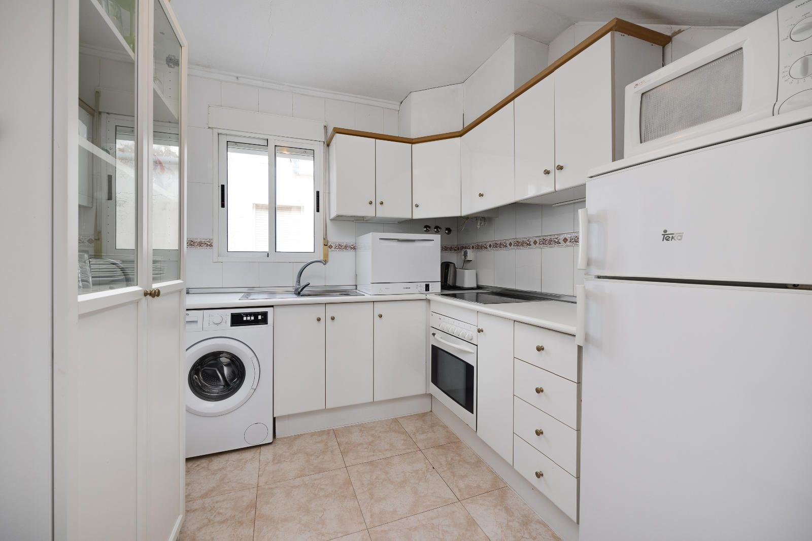 3 Bed, 1 Bath, HouseFor Sale, Torrevieja, Alicante