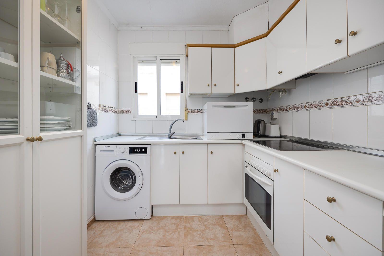 3 Bed, 1 Bath, HouseFor Sale, Torrevieja, Alicante