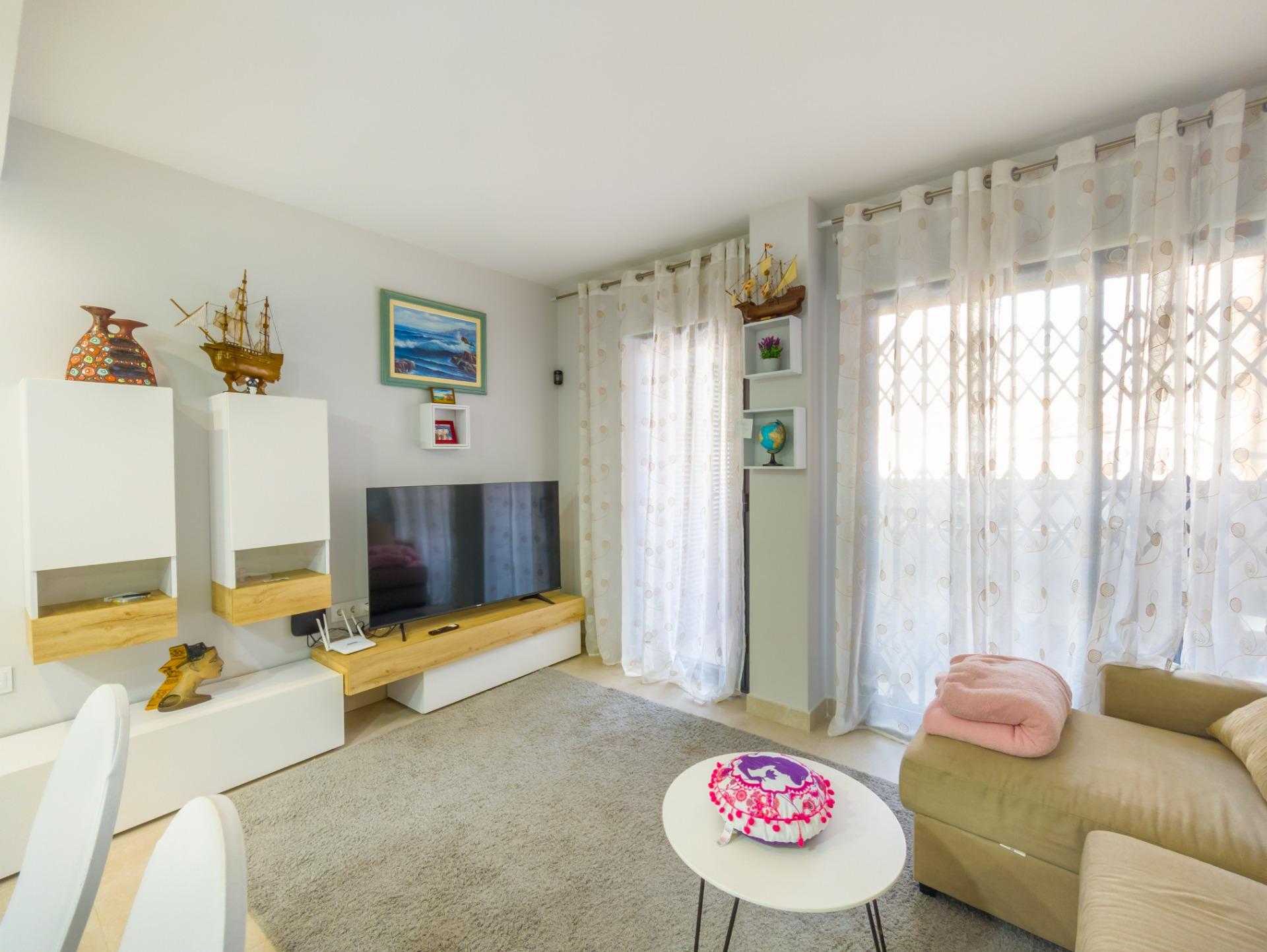 2 Bed, 2 Bath, ApartmentFor Sale, Torrevieja, Alicante