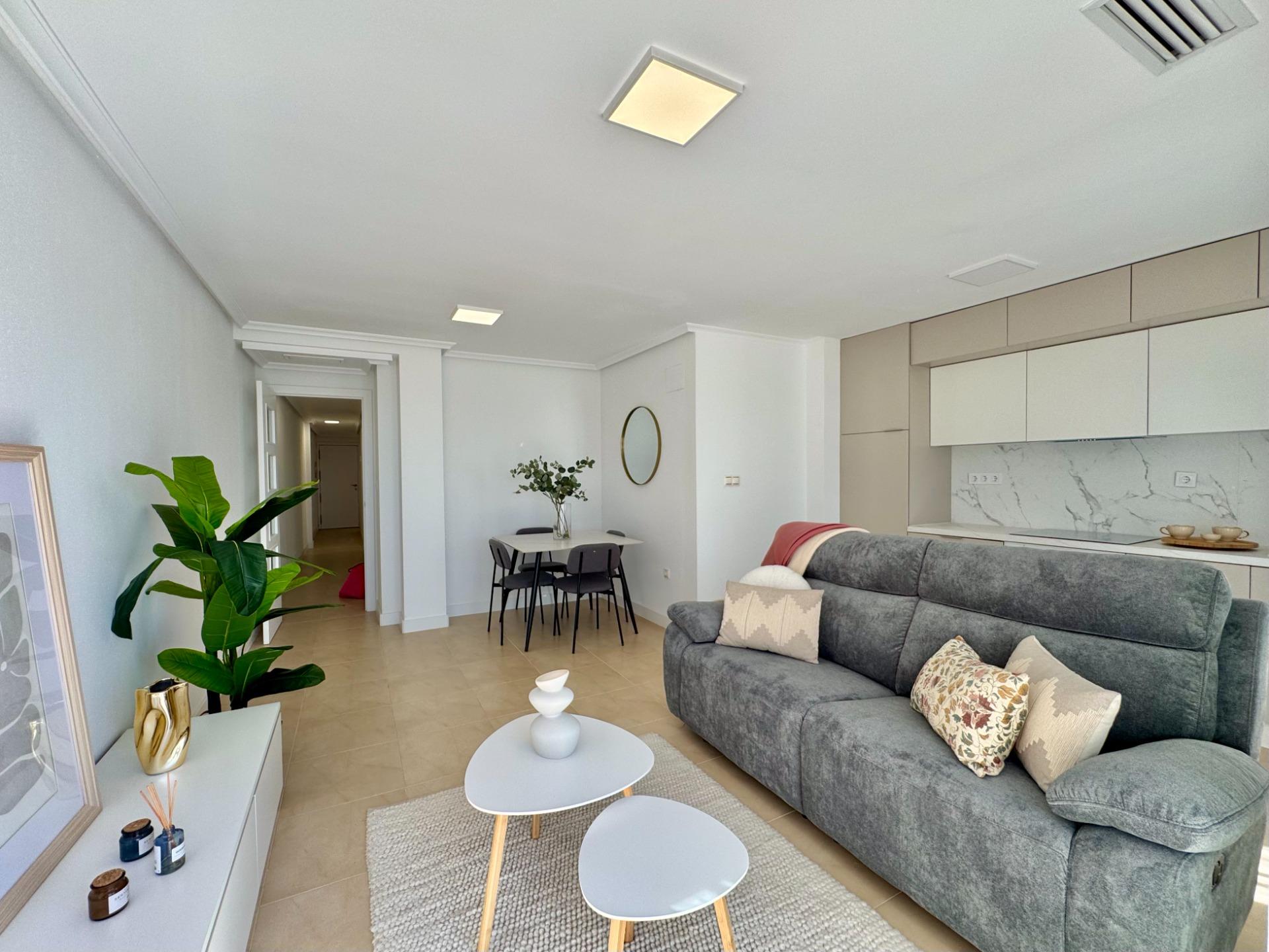 3 Bed, 2 Bath, ApartmentFor Sale, Torrevieja, Alicante