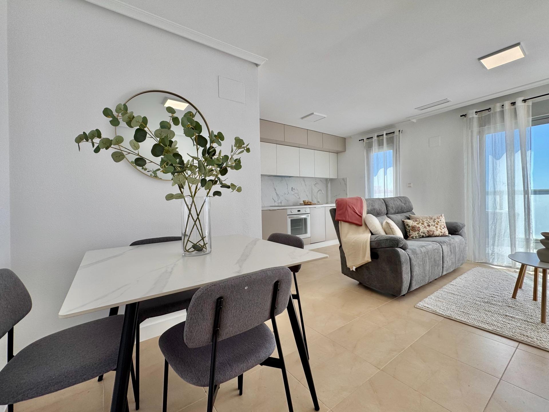 3 Bed, 2 Bath, ApartmentFor Sale, Torrevieja, Alicante