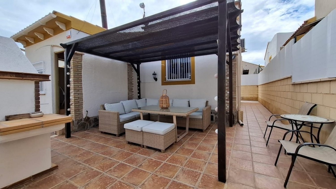 3 Bed, 2 Bath, HouseFor Sale, Polop, Alicante