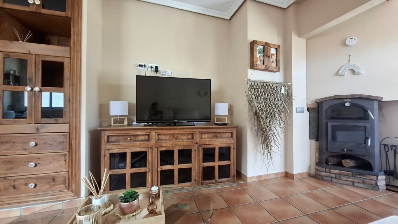 3 Bed, 2 Bath, HouseFor Sale, Polop, Alicante