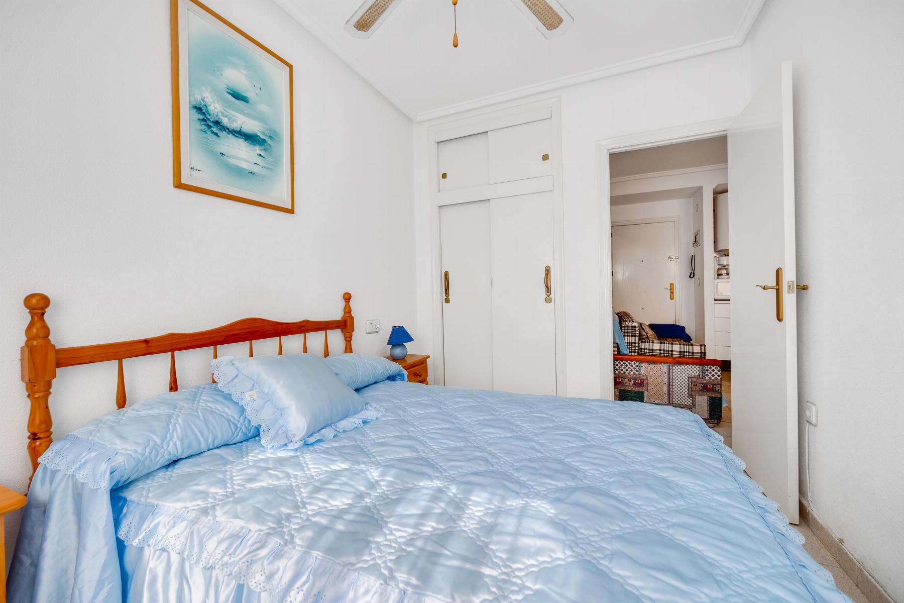 1 Bed, 1 Bath, ApartmentFor Sale, Torrevieja, Alicante