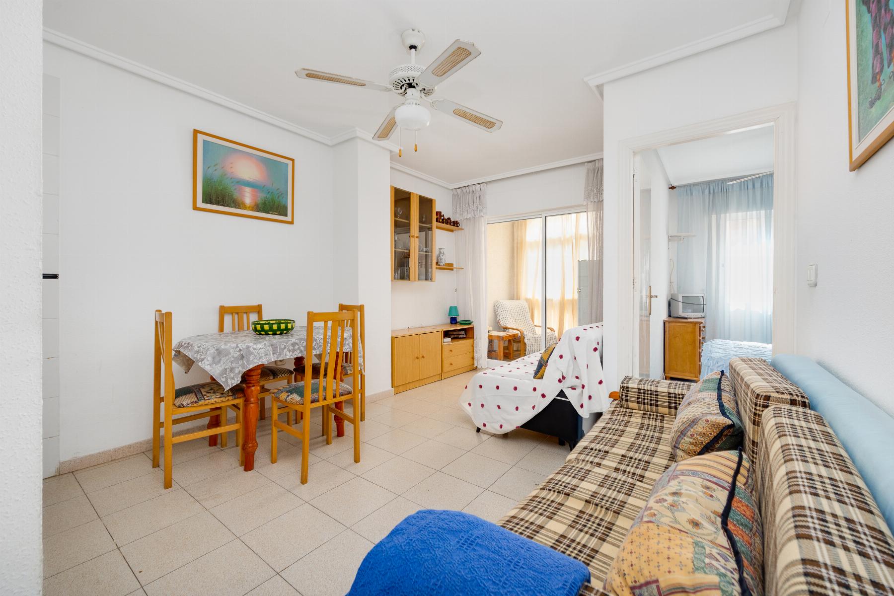 1 Bed, 1 Bath, ApartmentFor Sale, Torrevieja, Alicante