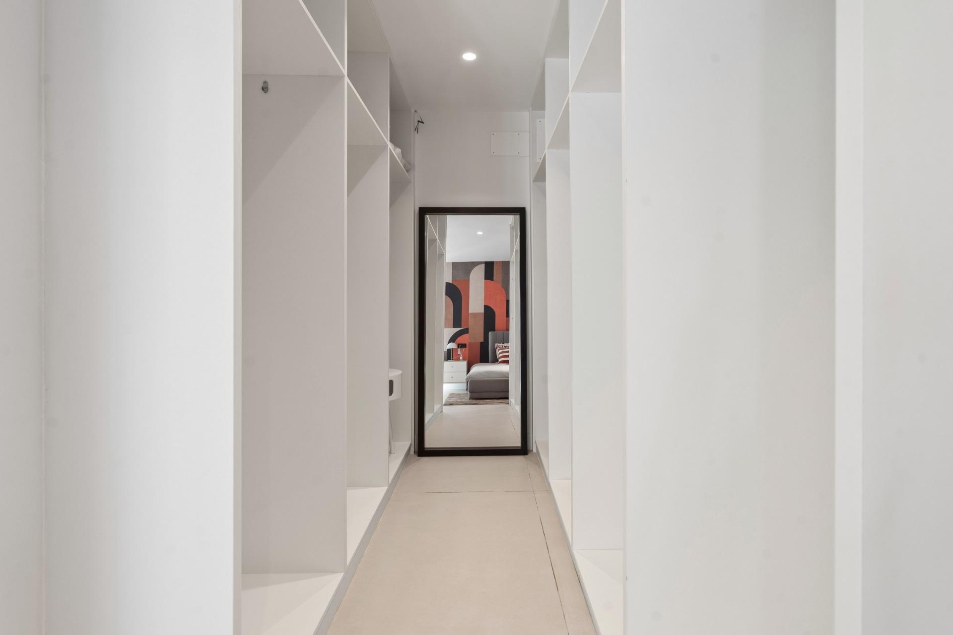 4 Bed, 4 Bath, ApartmentFor Sale, Estepona, Malaga