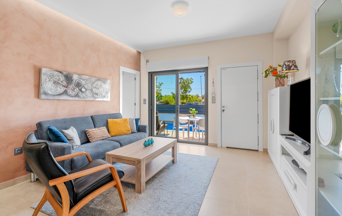 3 Bed, 2 Bath, HouseFor Sale, Formentera Del Segura, Alicante