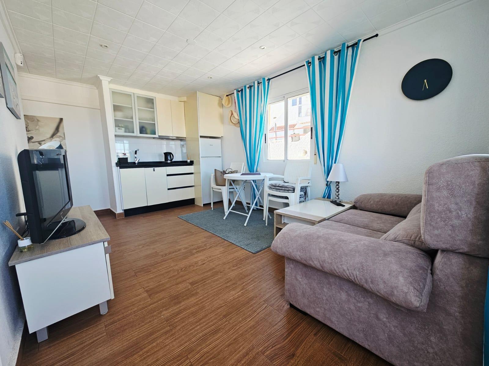 3 Bed, 2 Bath, ApartmentFor Sale, Torrevieja, Alicante