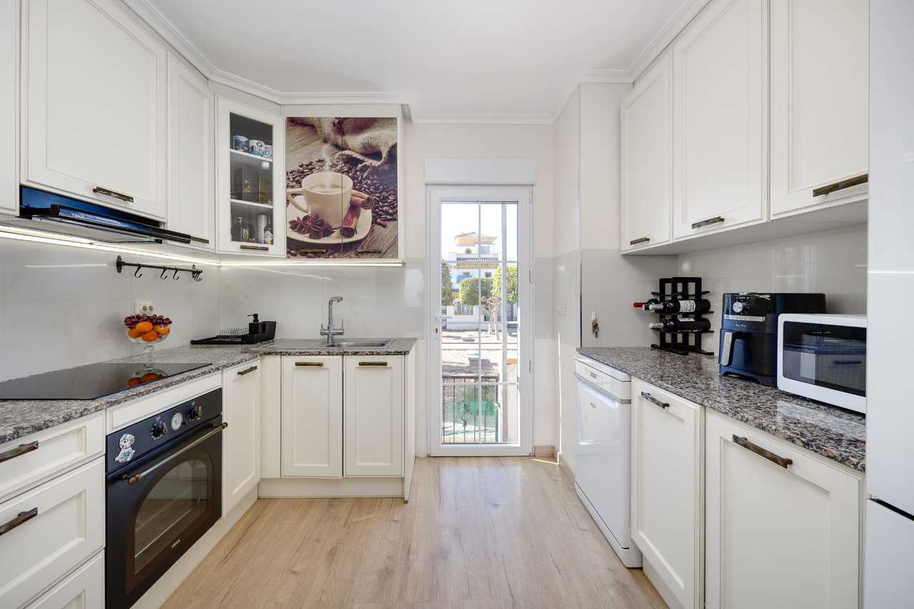 3 Bed, 2 Bath, HouseFor Sale, Torrevieja, Alicante