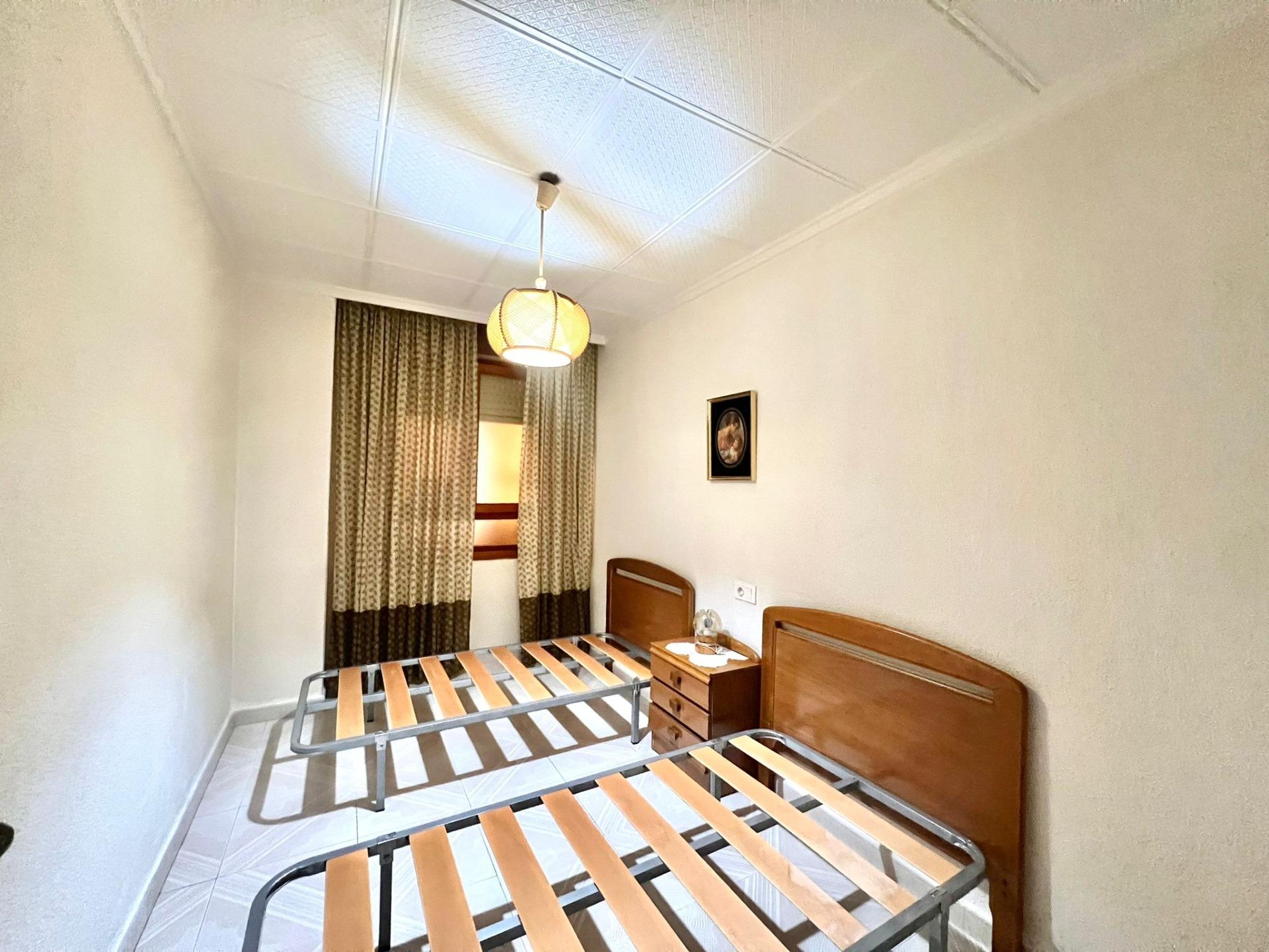 3 Bed, 1 Bath, ApartmentFor Sale, Torrevieja, Alicante