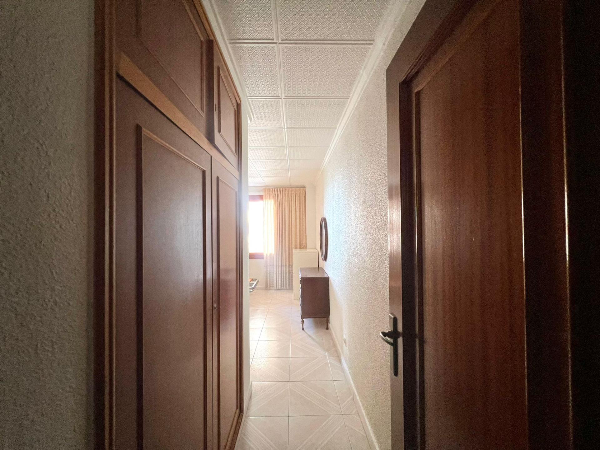 3 Bed, 1 Bath, ApartmentFor Sale, Torrevieja, Alicante