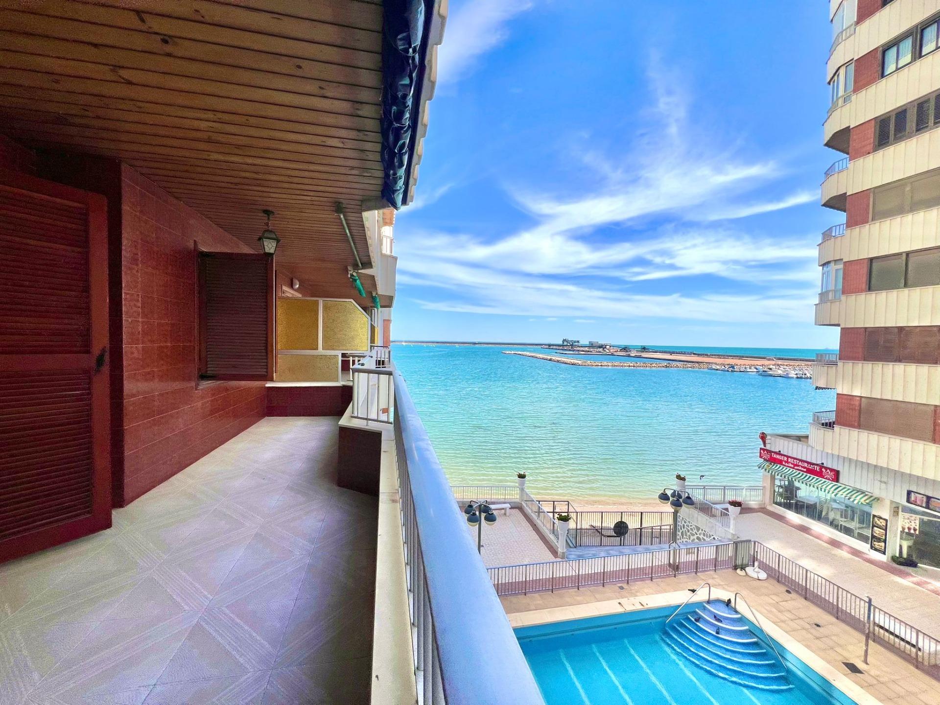 3 Bed, 1 Bath, ApartmentFor Sale, Torrevieja, Alicante