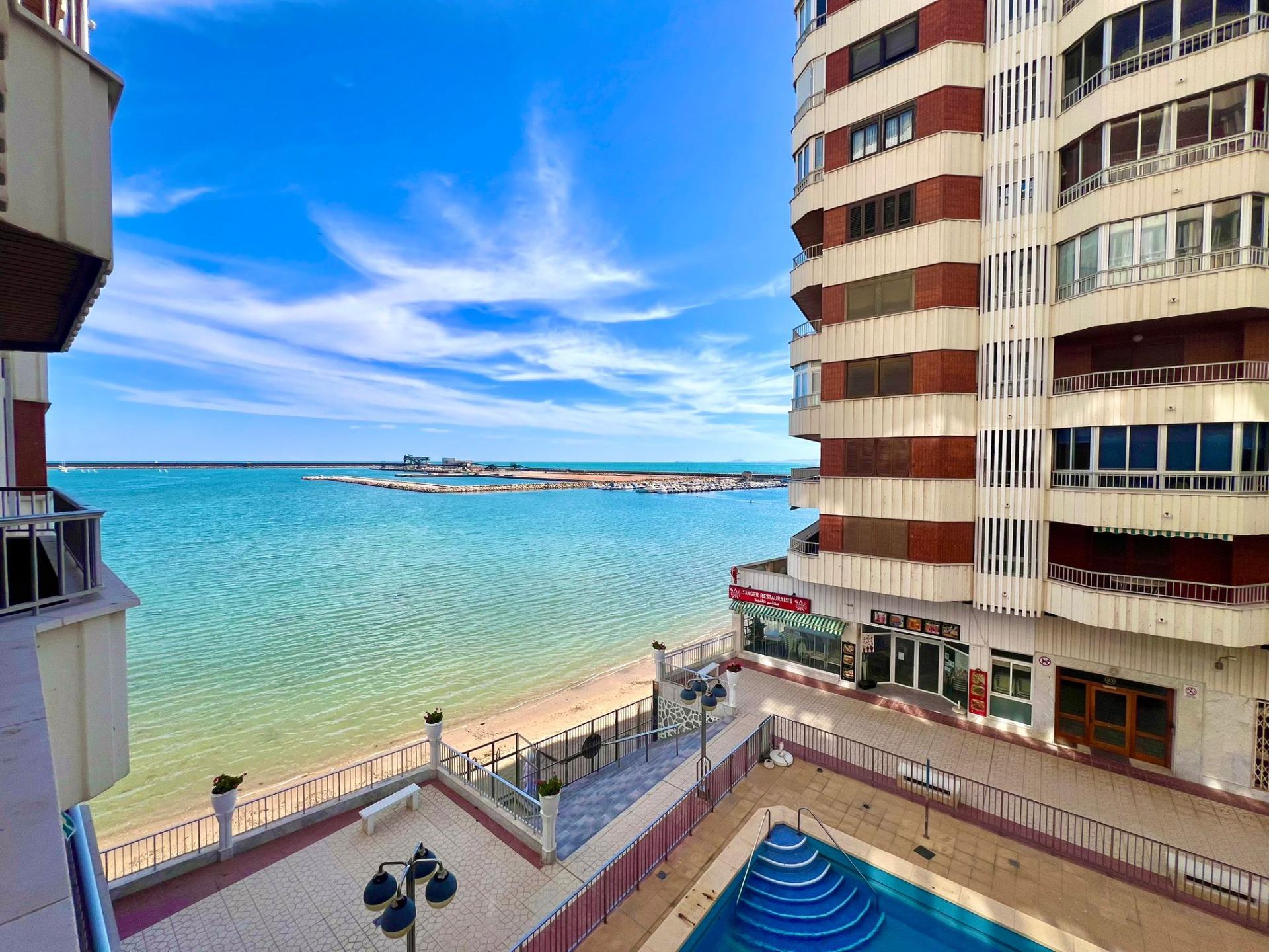 3 Bed, 1 Bath, ApartmentFor Sale, Torrevieja, Alicante