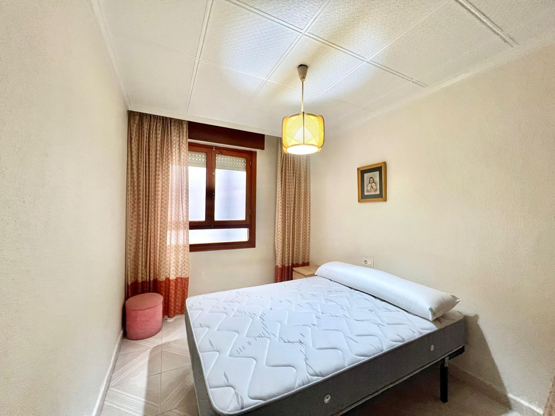 3 Bed, 1 Bath, ApartmentFor Sale, Torrevieja, Alicante