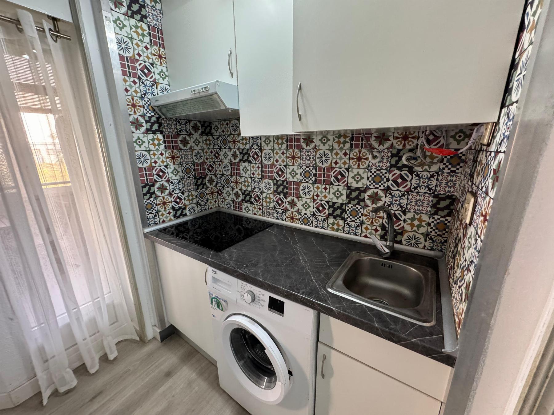 1 Bath, ApartmentFor Sale, Torrevieja, Alicante