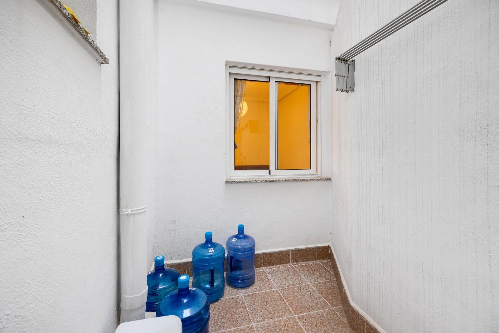 3 Bed, 2 Bath, ApartmentFor Sale, Torrevieja, Alicante