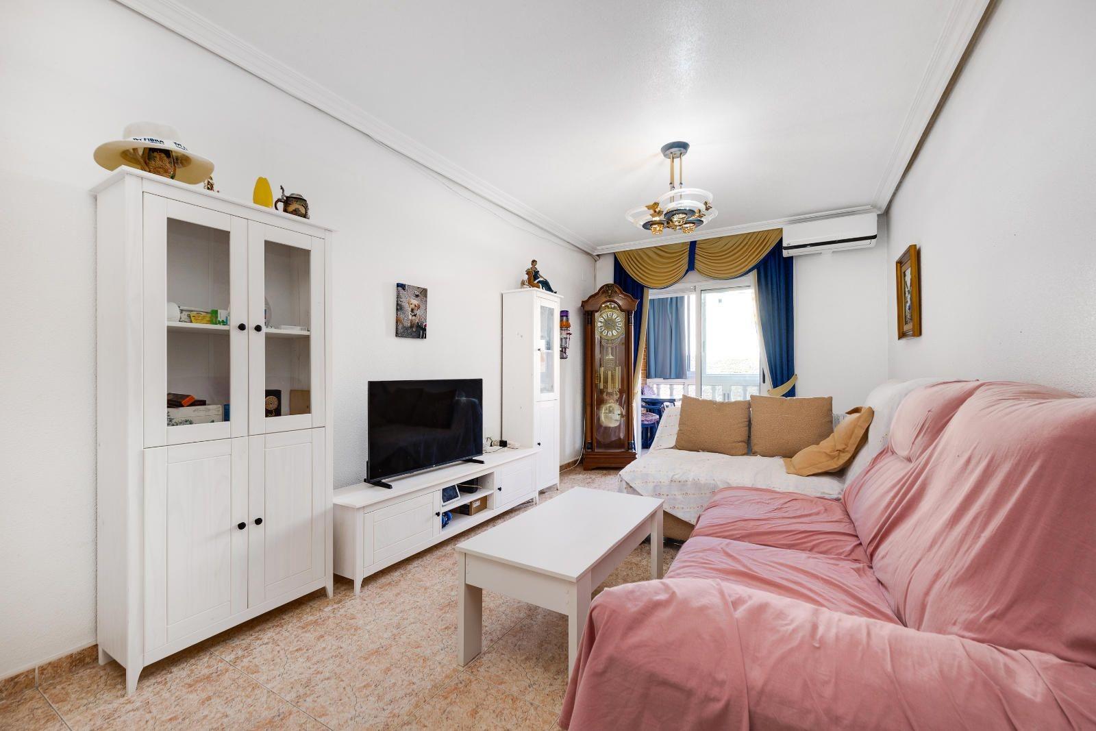 3 Bed, 2 Bath, ApartmentFor Sale, Torrevieja, Alicante