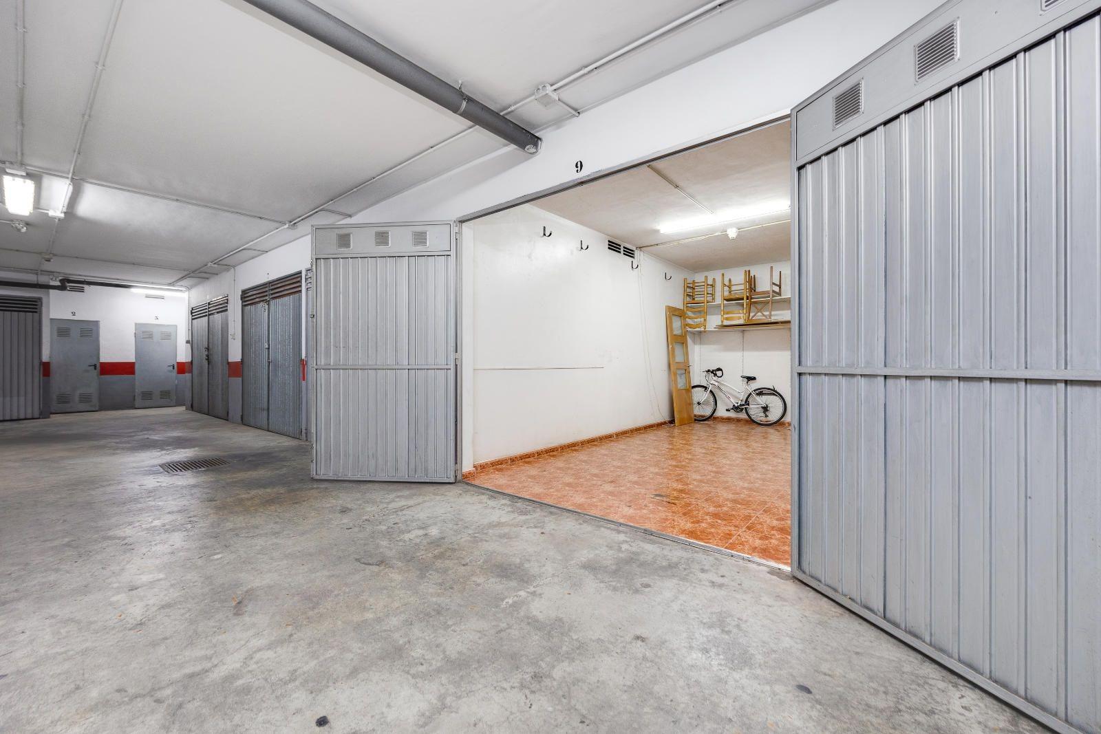 3 Bed, 2 Bath, ApartmentFor Sale, Torrevieja, Alicante