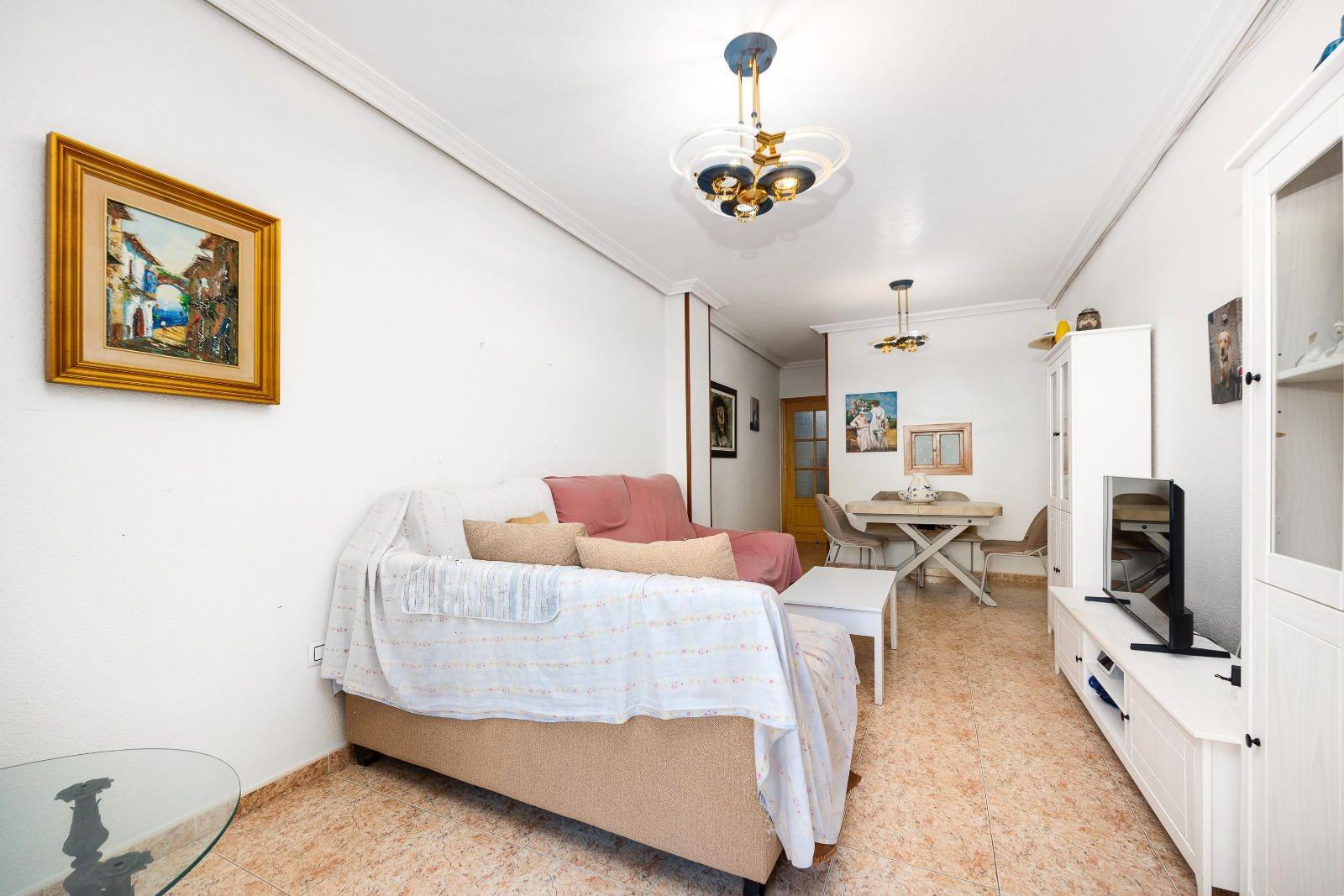 3 Bed, 2 Bath, ApartmentFor Sale, Torrevieja, Alicante