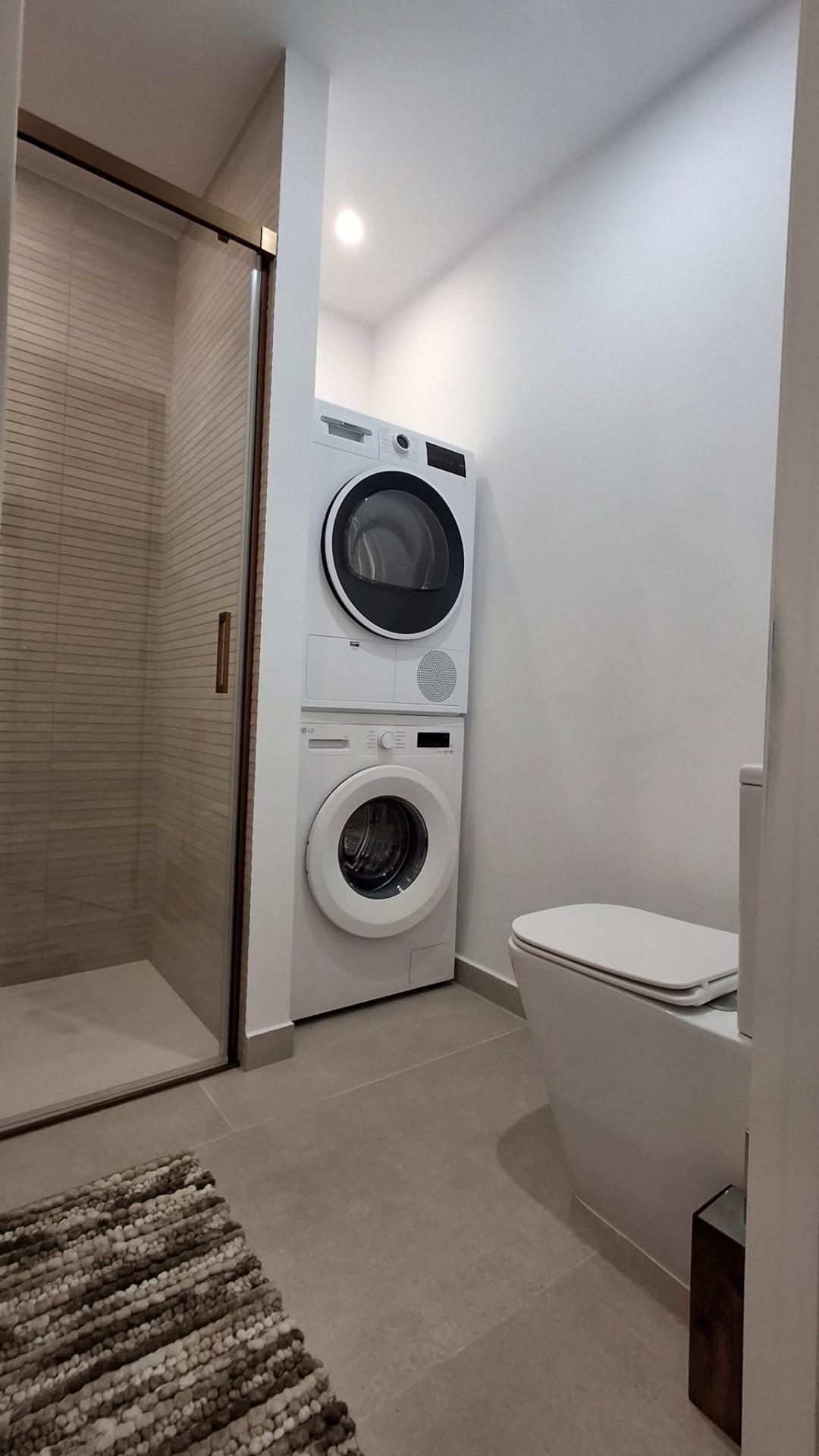 2 Bed, 2 Bath, ApartmentFor Sale, Torrevieja, Alicante