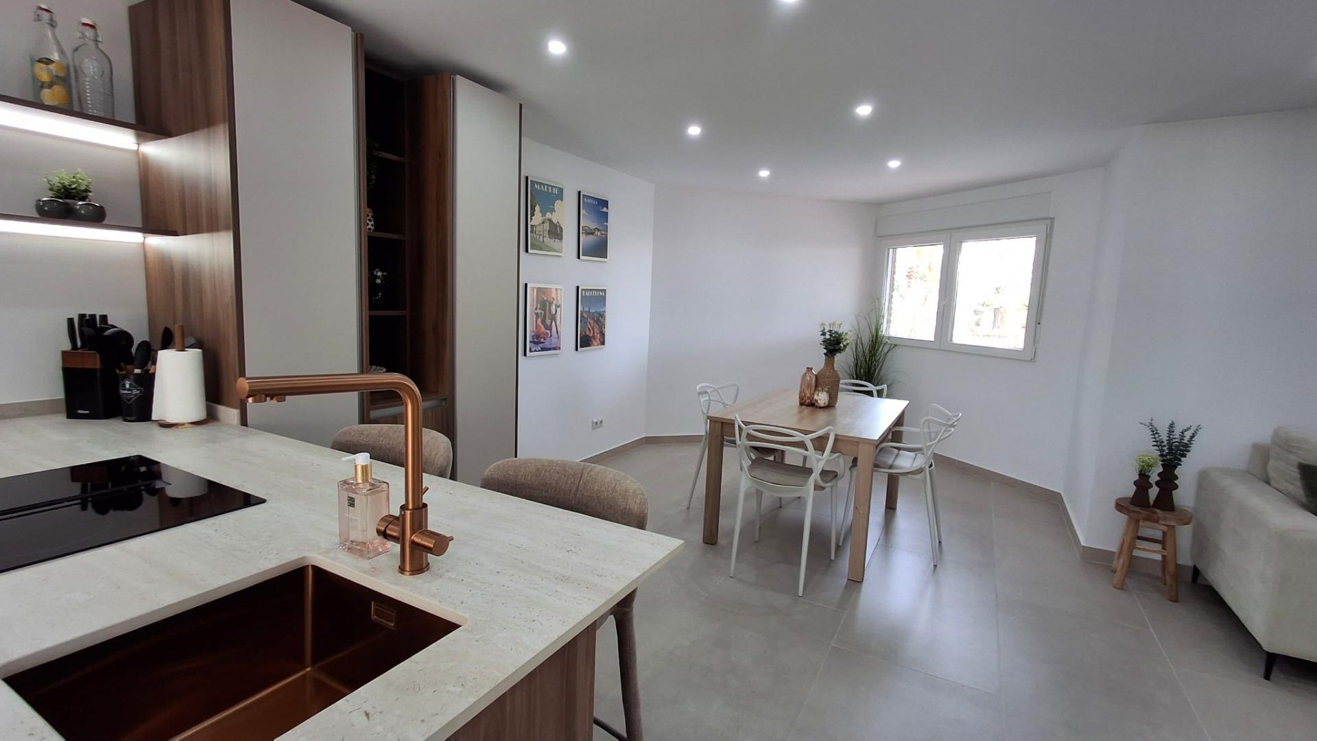 2 Bed, 2 Bath, ApartmentFor Sale, Torrevieja, Alicante