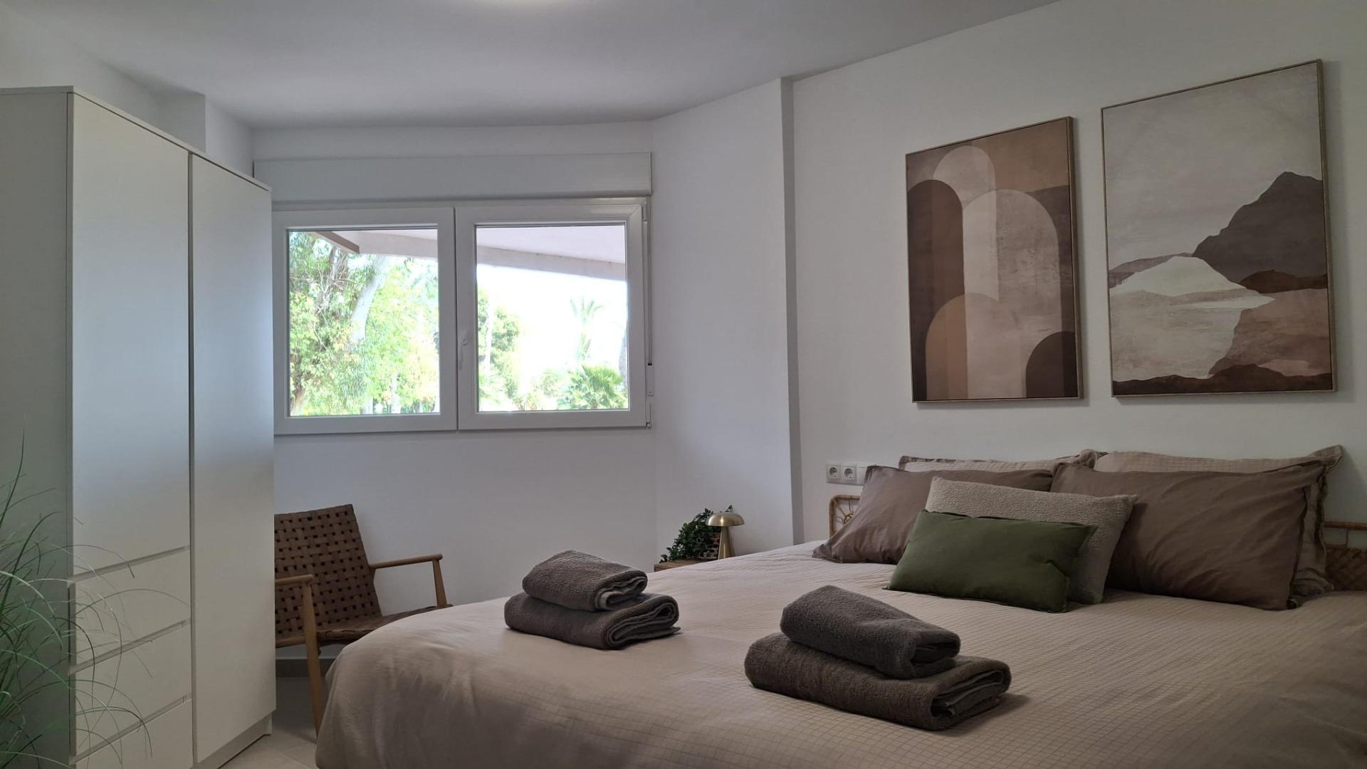 2 Bed, 2 Bath, ApartmentFor Sale, Torrevieja, Alicante